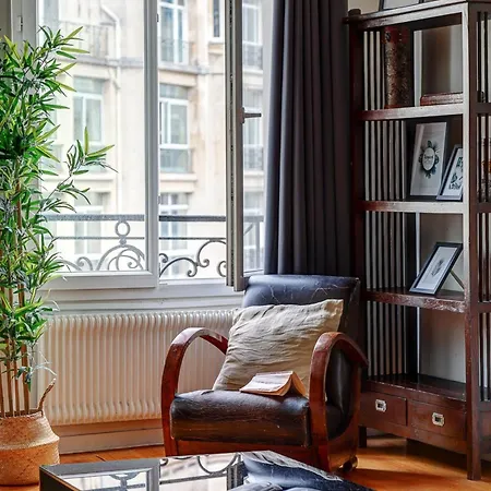 Les Halles Apartment Paris